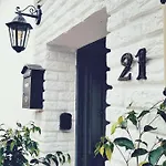 House In Marbella's Old Town, 100m From The Beach☆ Hébergement de vacances