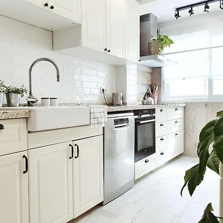 House In Marbella's Old Town, 100m From The Beach☆ *