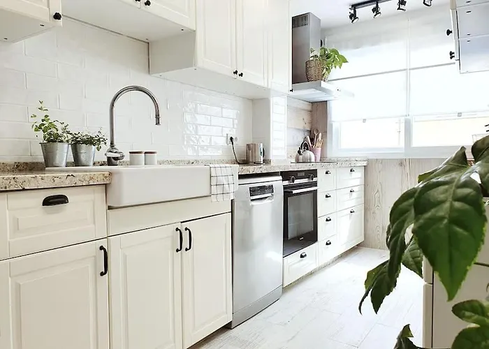 House In Marbella's Old Town, 100m From The Beach☆ *