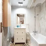 Nyaraló House In Marbella's Old Town, 100m From The Beach☆